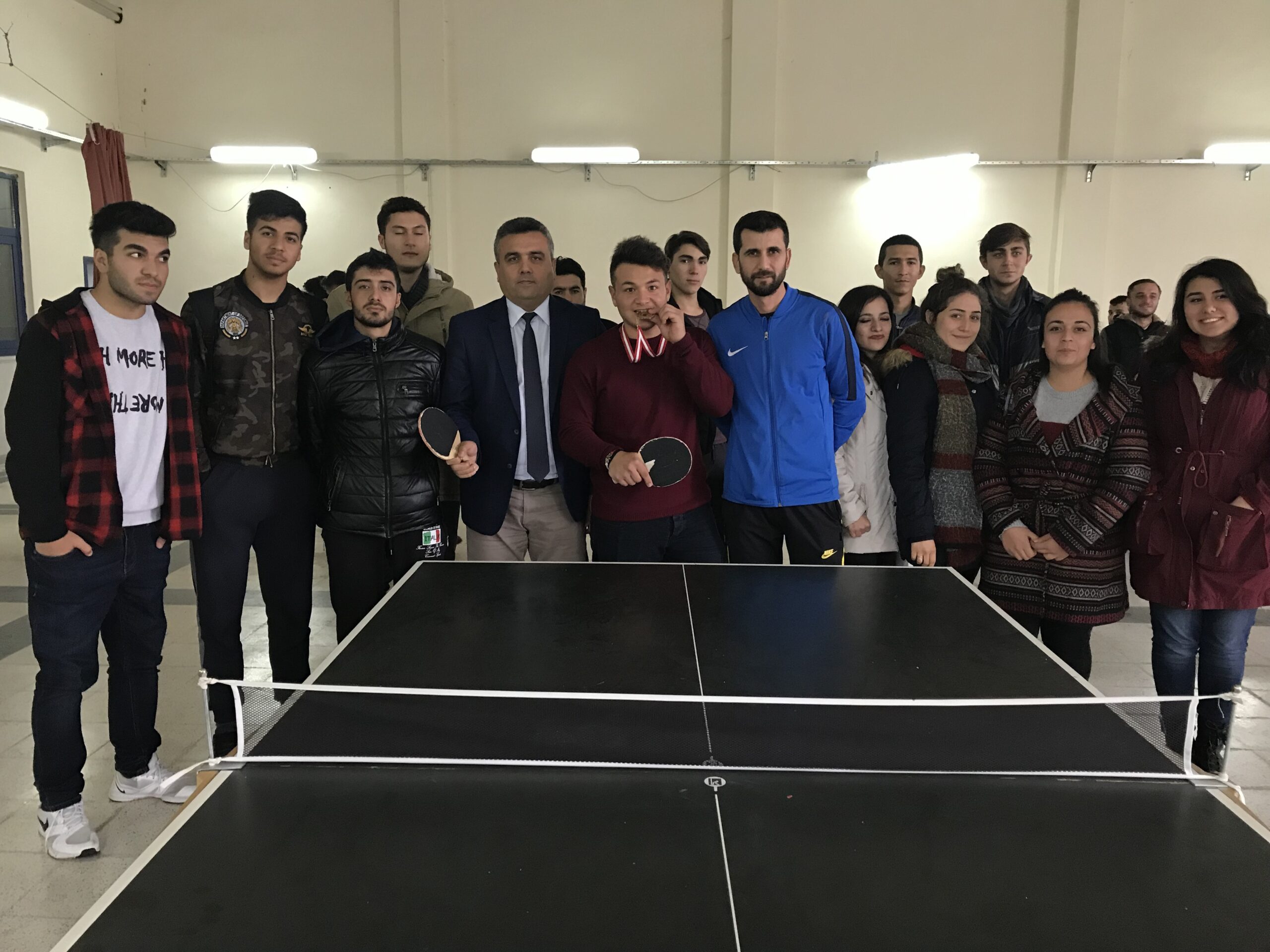 ELMALI MYO’DA MASA TENİSİ TURNUVASI SONA ERDİ